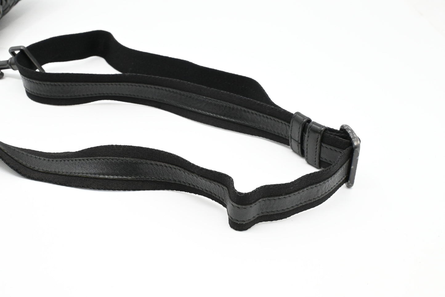 Bottega Veneta Crossbody Bag in Black Intrecciato Leather