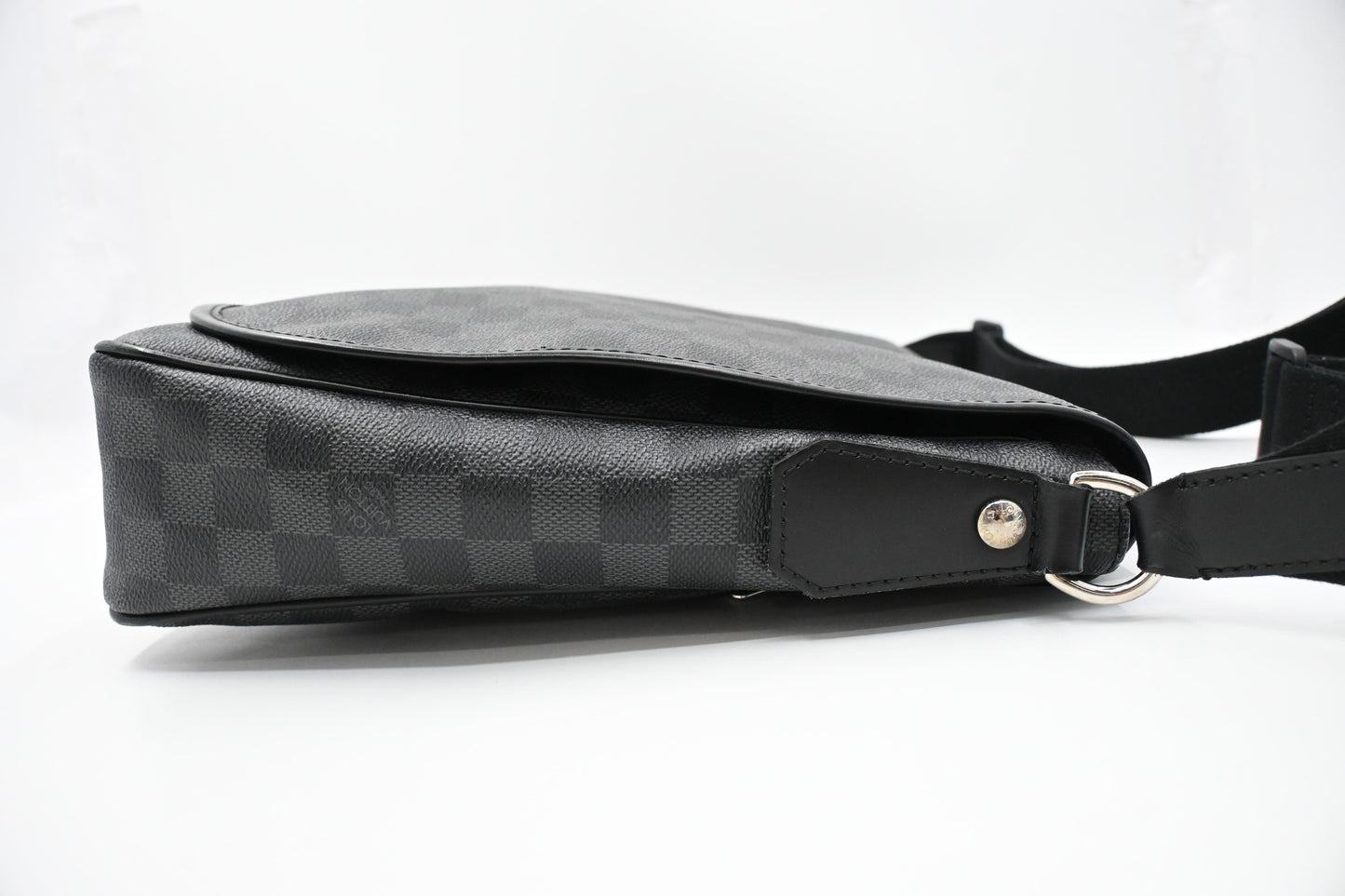 Louis Vuitton District GM in  Damier Graphite Canvas