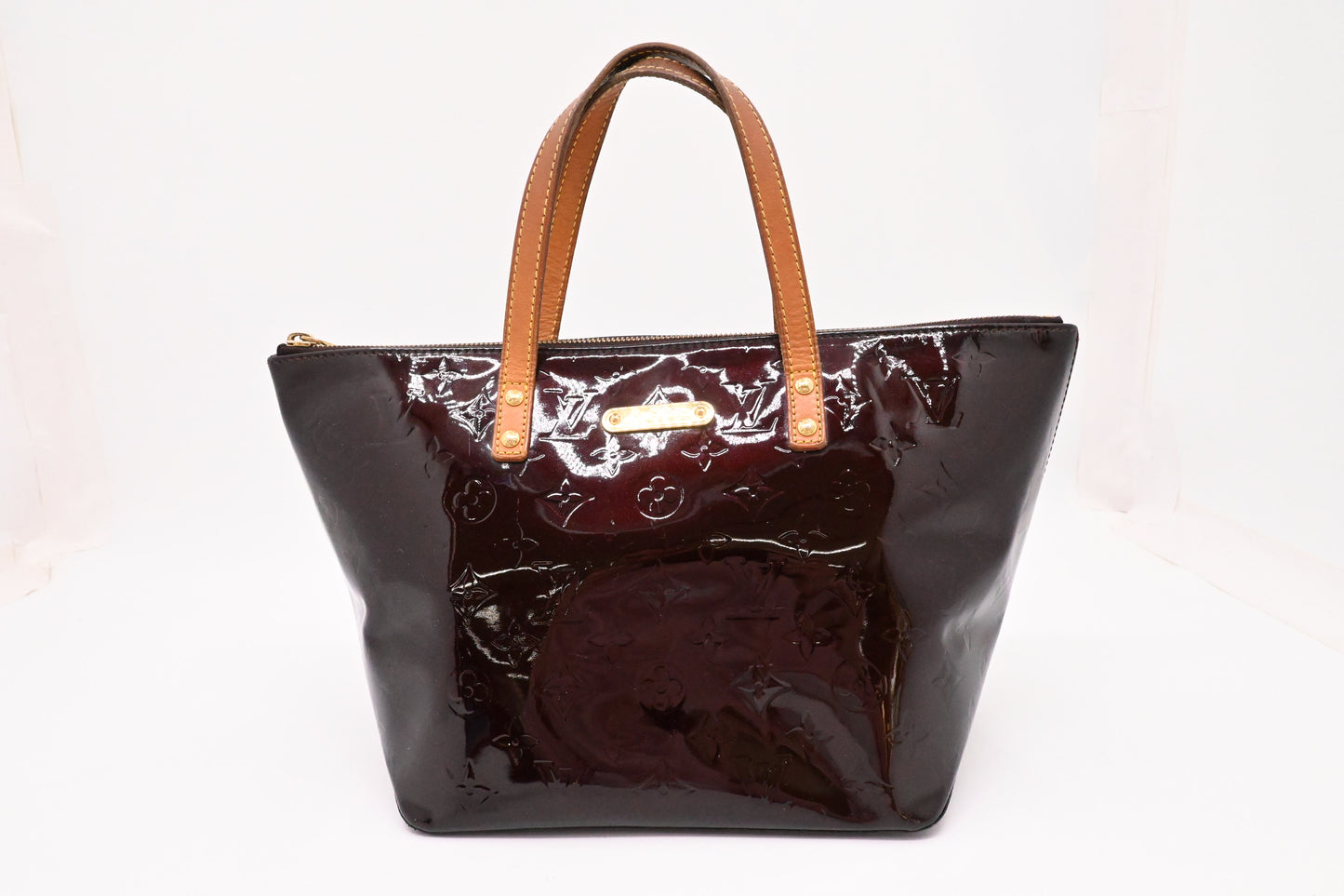 Louis Vuitton Bellevue PM in Amarante Vernis Leather