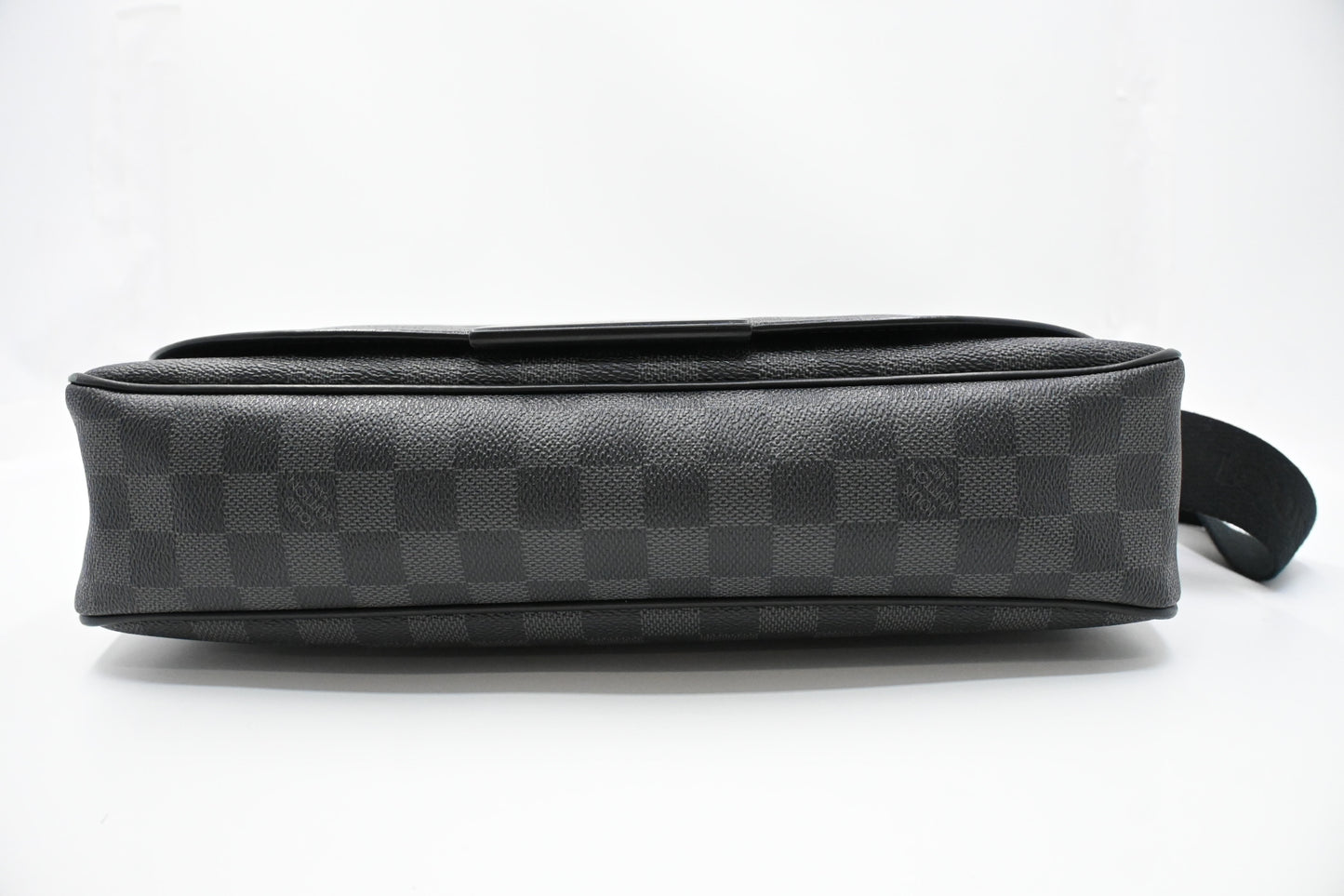 Louis Vuitton District GM in  Damier Graphite Canvas