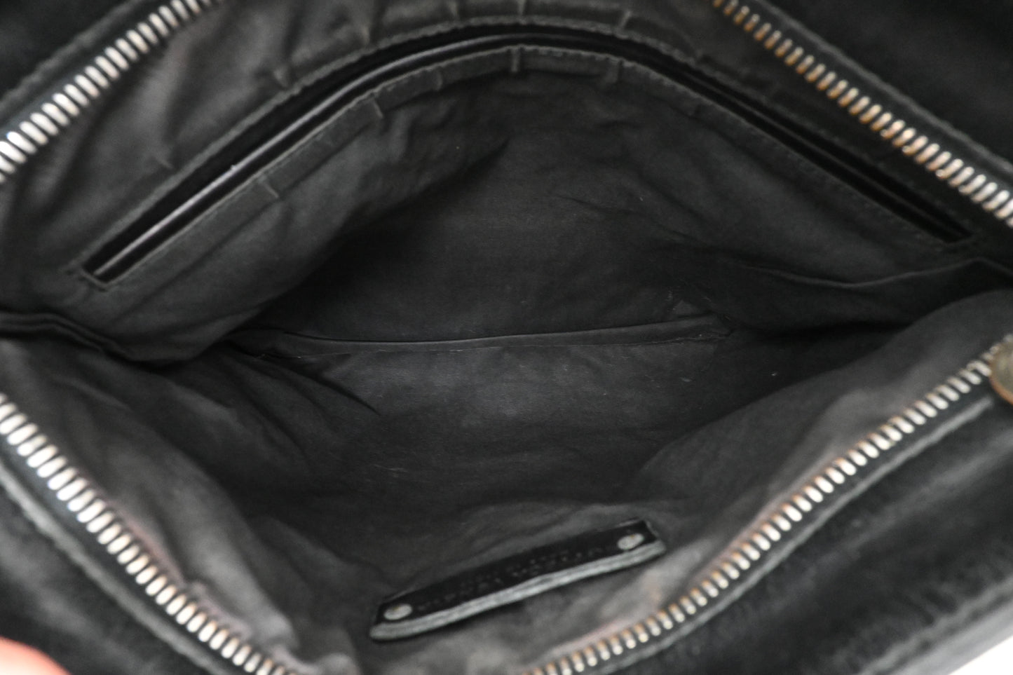 Bottega Veneta Crossbody Bag in Black Intrecciato Leather