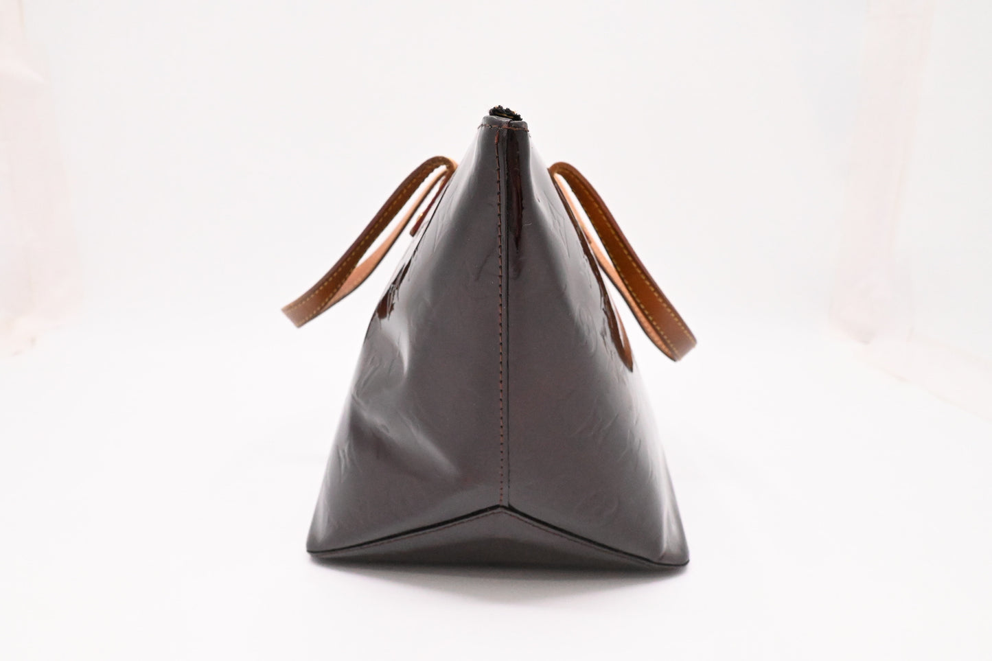 Louis Vuitton Bellevue PM in Amarante Vernis Leather