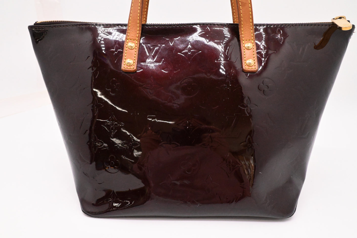 Louis Vuitton Bellevue PM in Amarante Vernis Leather