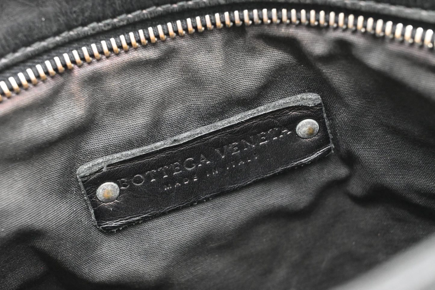 Bottega Veneta Crossbody Bag in Black Intrecciato Leather