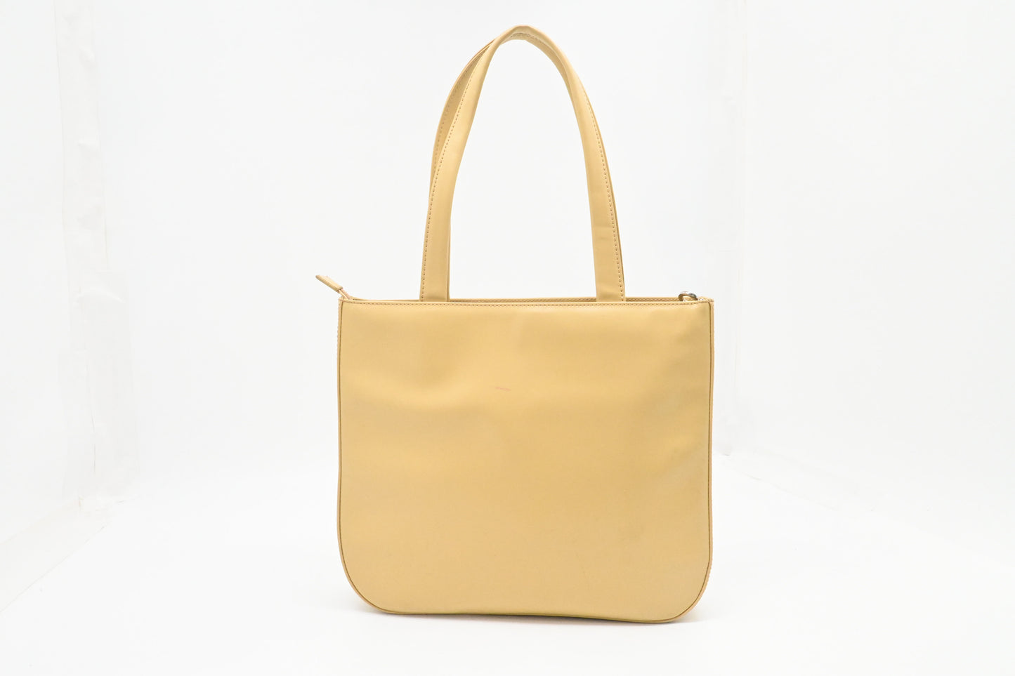 Ferragamo Shoulder Bag in Beige Leather