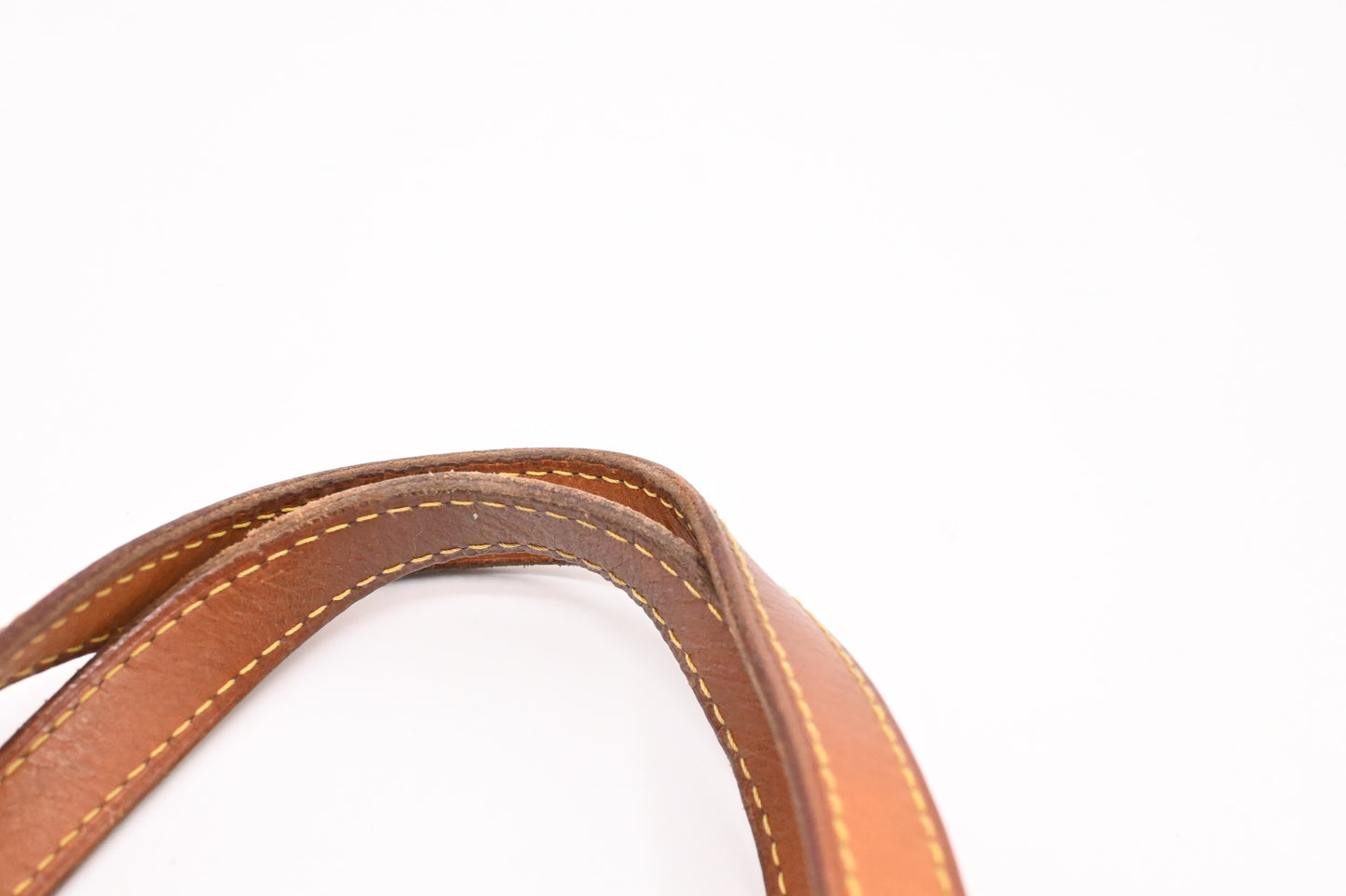 Louis Vuitton Bellevue PM in Amarante Vernis Leather