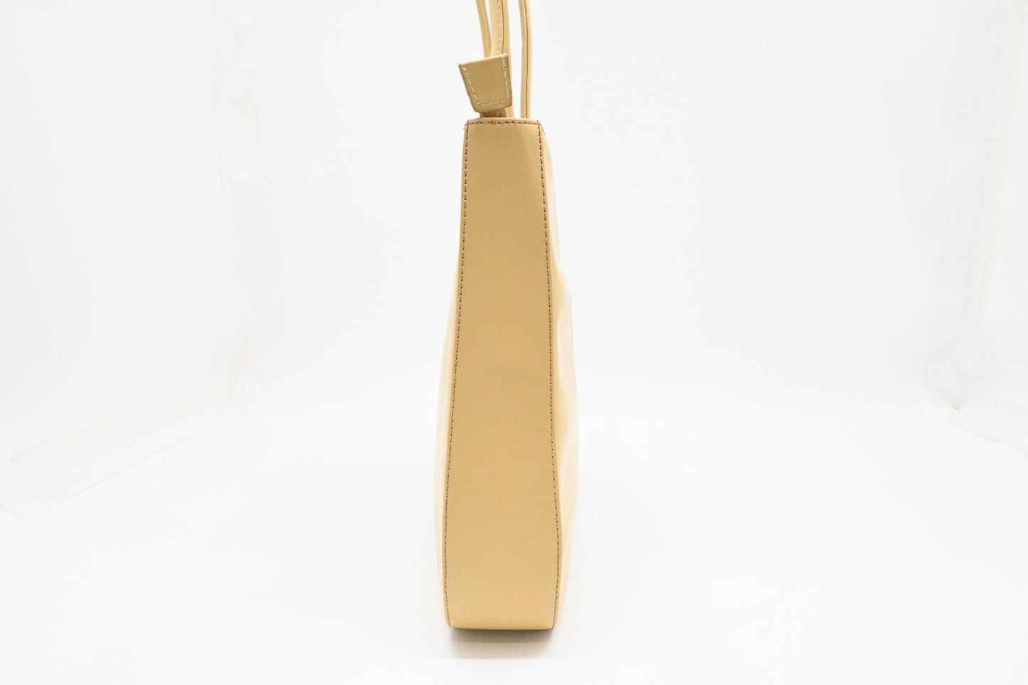 Ferragamo Shoulder Bag in Beige Leather