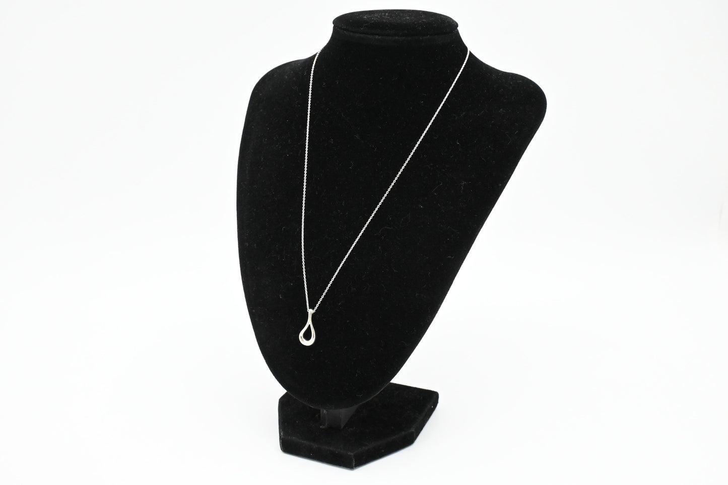 Tiffany & Co. Open Drop Necklace in Sterling Silver
