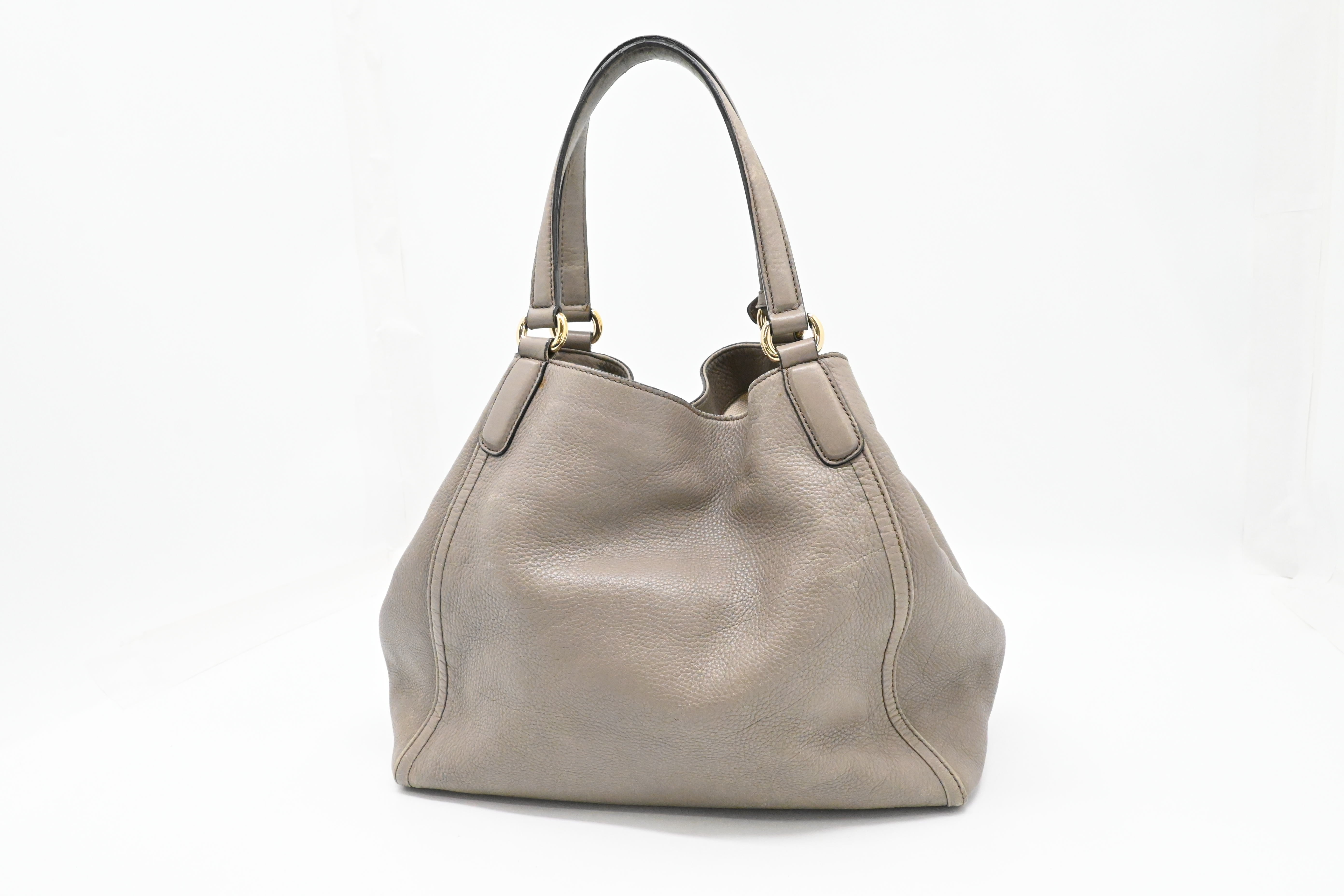 Gucci Soho Tote in Greige Leather – Weekly Lux Drop