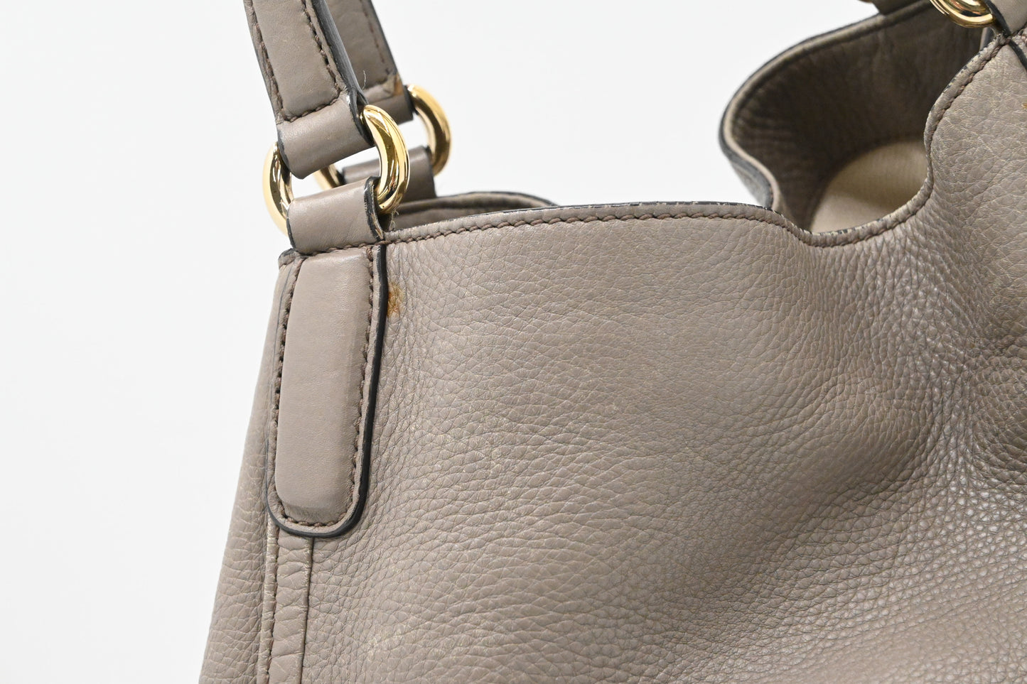 Gucci Soho Tote in Greige Leather