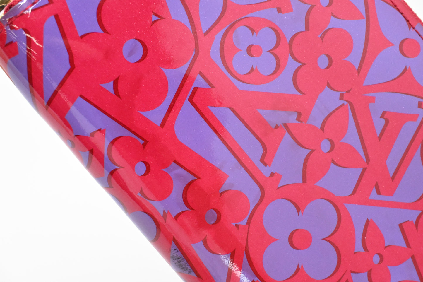 Louis Vuitton Zippy Wallet in Rose Indian Sweet Monogram Vernis Leather