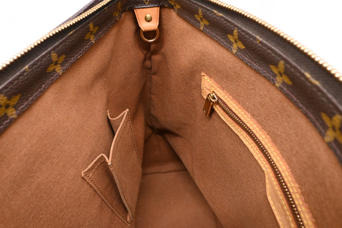 Louis Vuitton Cabas Mezzo in Monogram Canvas