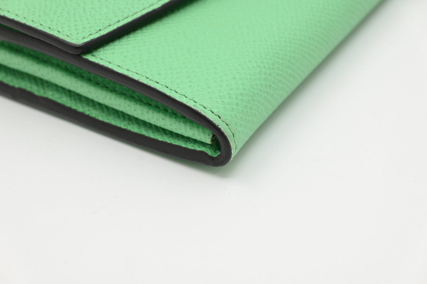 Ferragamo Gancini Long Wallet in Green Leather