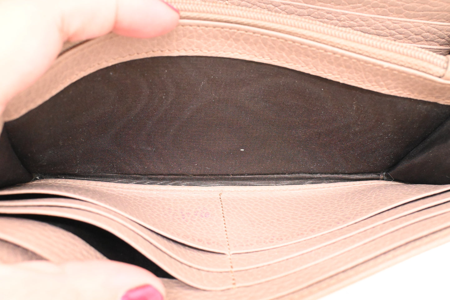 Gucci Wallet on Chain in Light Brown Leather