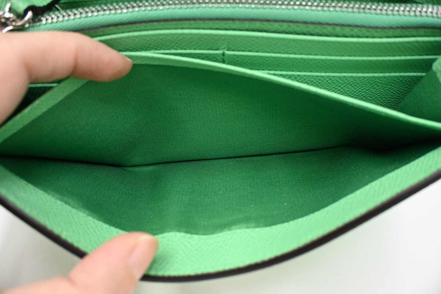 Ferragamo Gancini Long Wallet in Green Leather