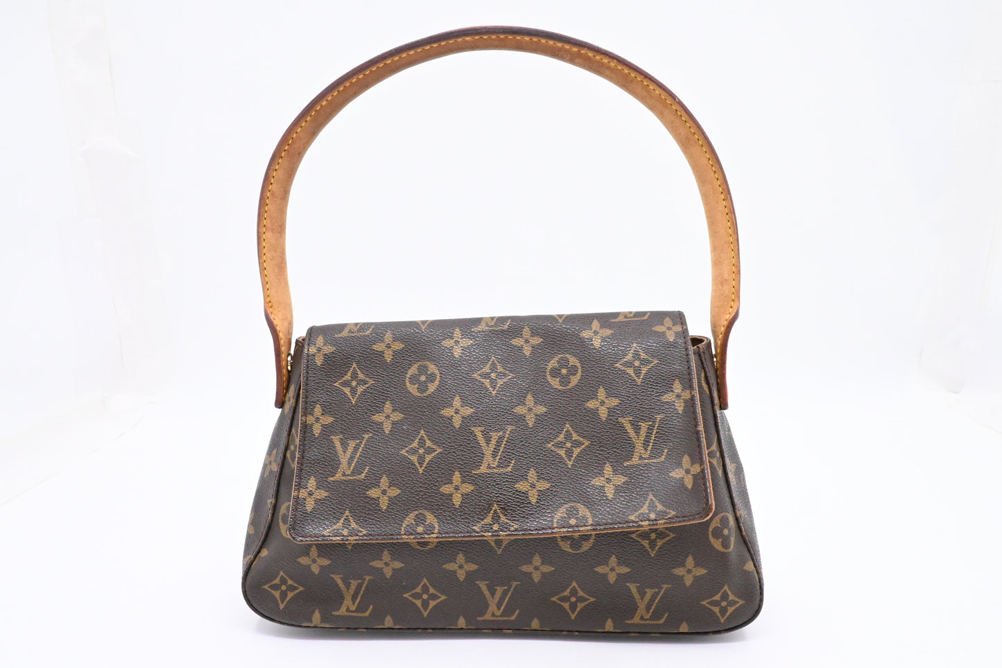 Louis Vuitton Looping PM in Monogram Canvas