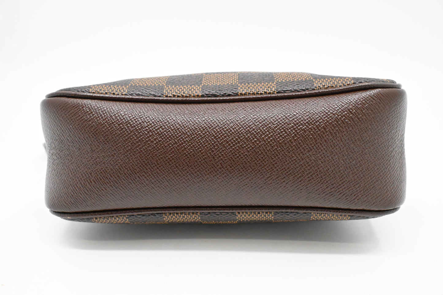 Trousse Makeup in Damier Ebene Canvas