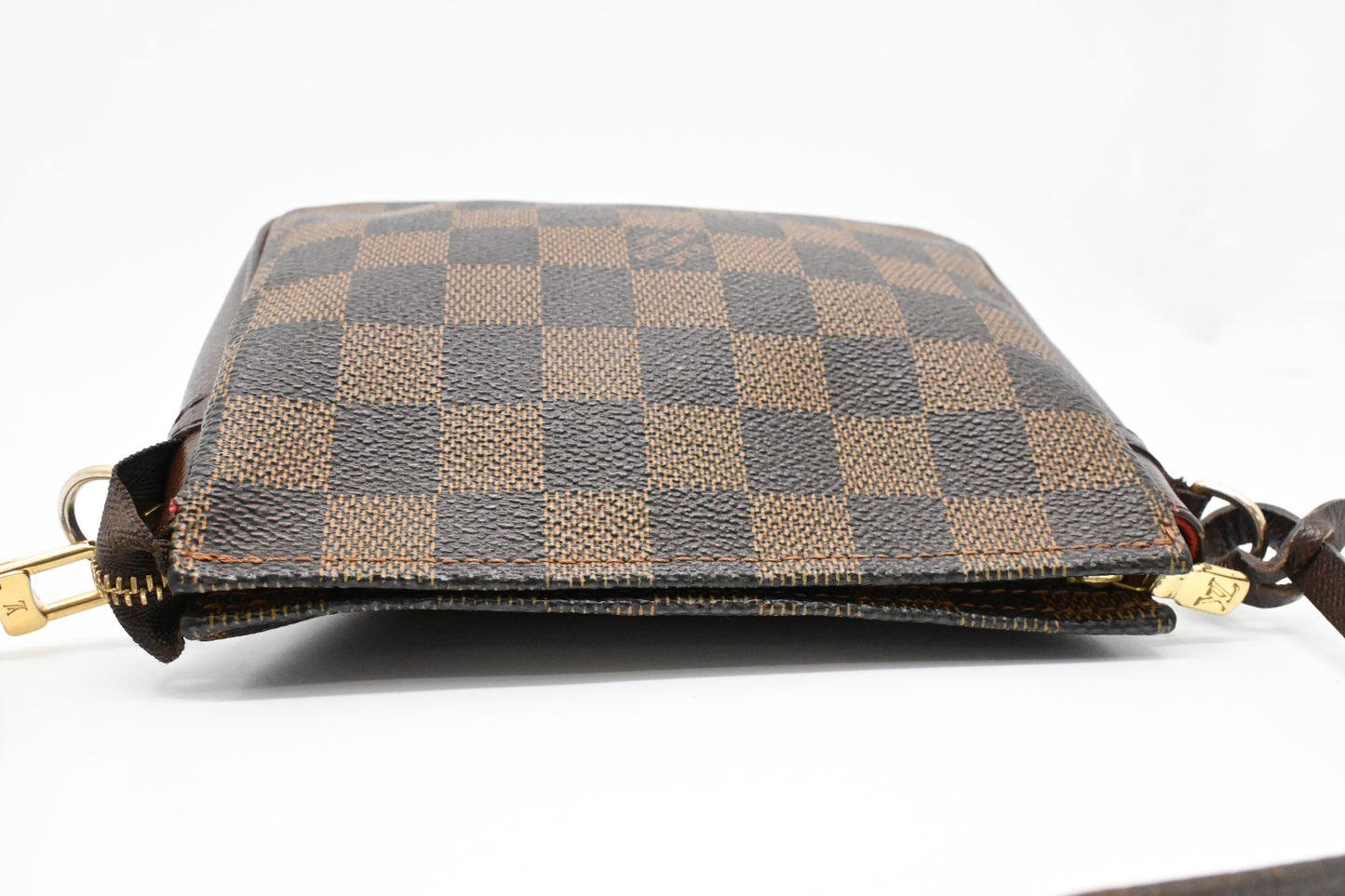 Trousse Makeup in Damier Ebene Canvas