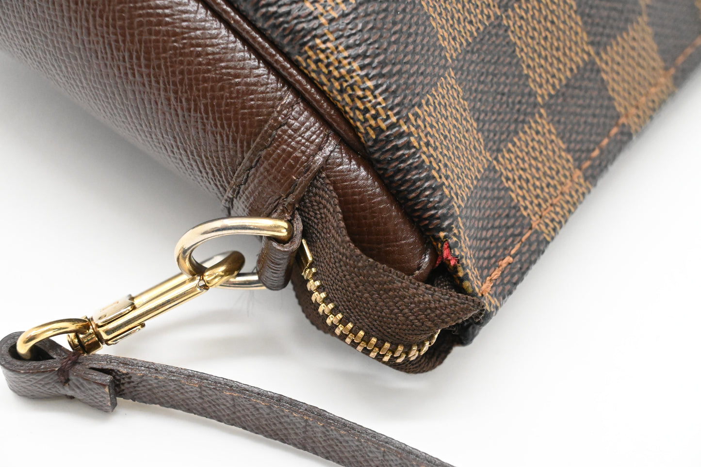 Trousse Makeup in Damier Ebene Canvas