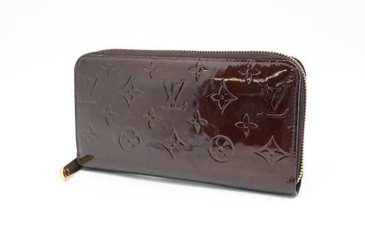 Louis Vuitton Long Zippy Wallet in Amarante Vernis Leather