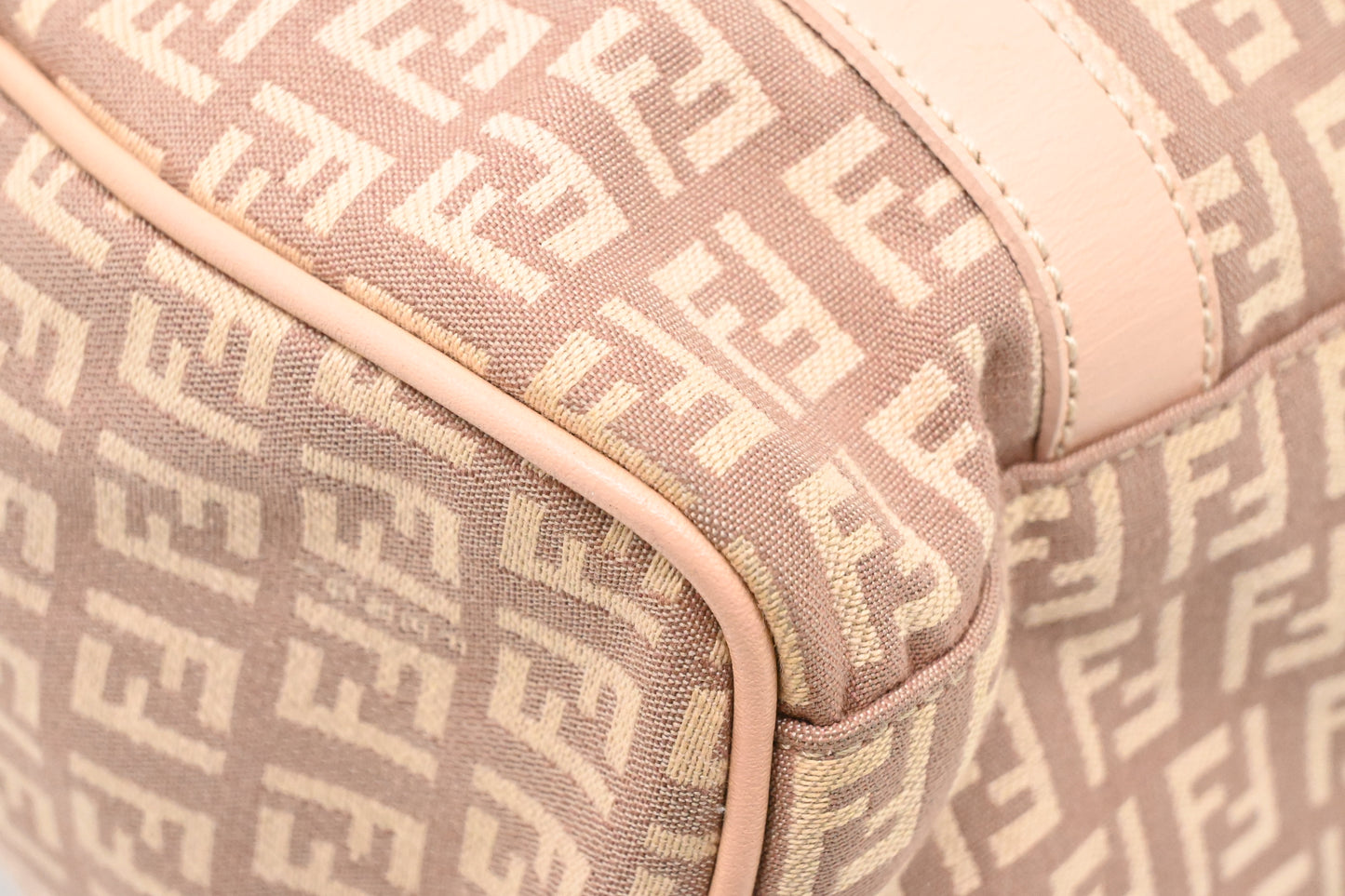 Fendi Handbag in Dark Pink Zucchino Canvas