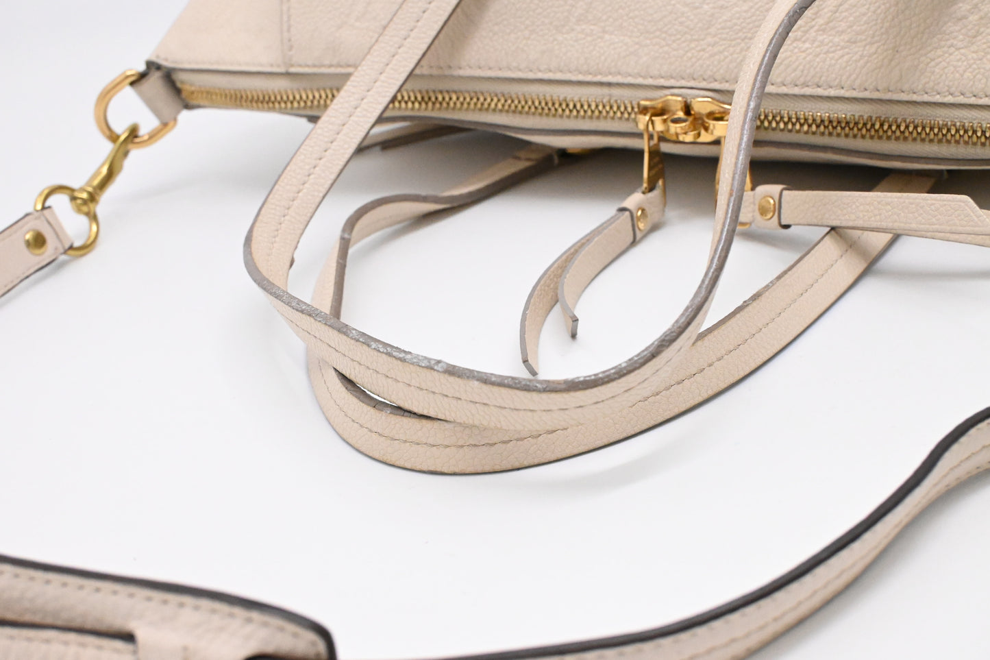 Louis Vuitton Lumineuse PM in Cream Empreinte Leather