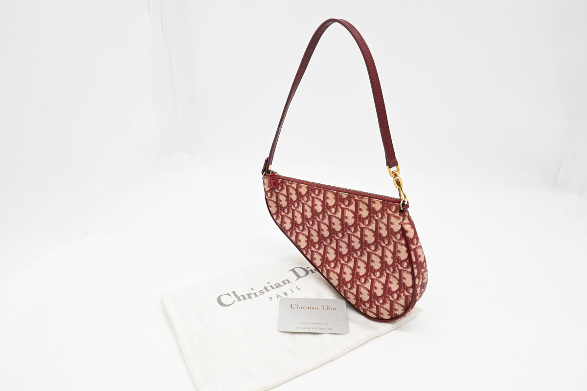 Dior Saddle Pochette in Red Oblique Coated Canvas