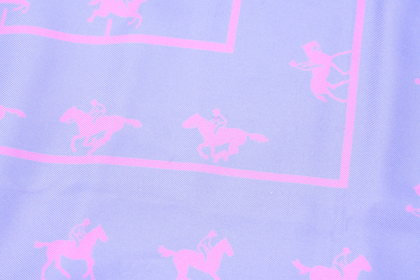 Hermes 'Saut Galop Canter Rank' Carre 90 in Lavender Silk
