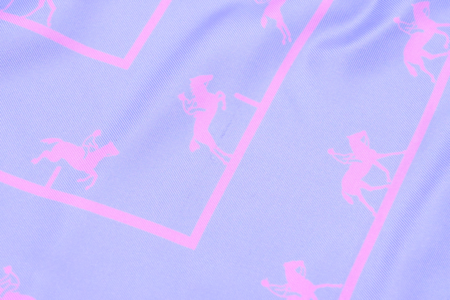 Hermes 'Saut Galop Canter Rank' Carre 90 in Lavender Silk