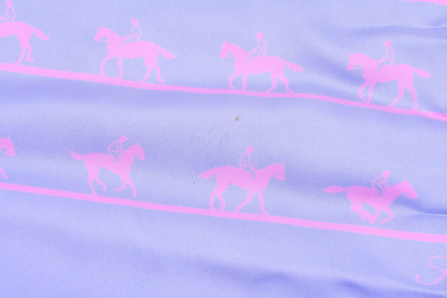 Hermes 'Saut Galop Canter Rank' Carre 90 in Lavender Silk