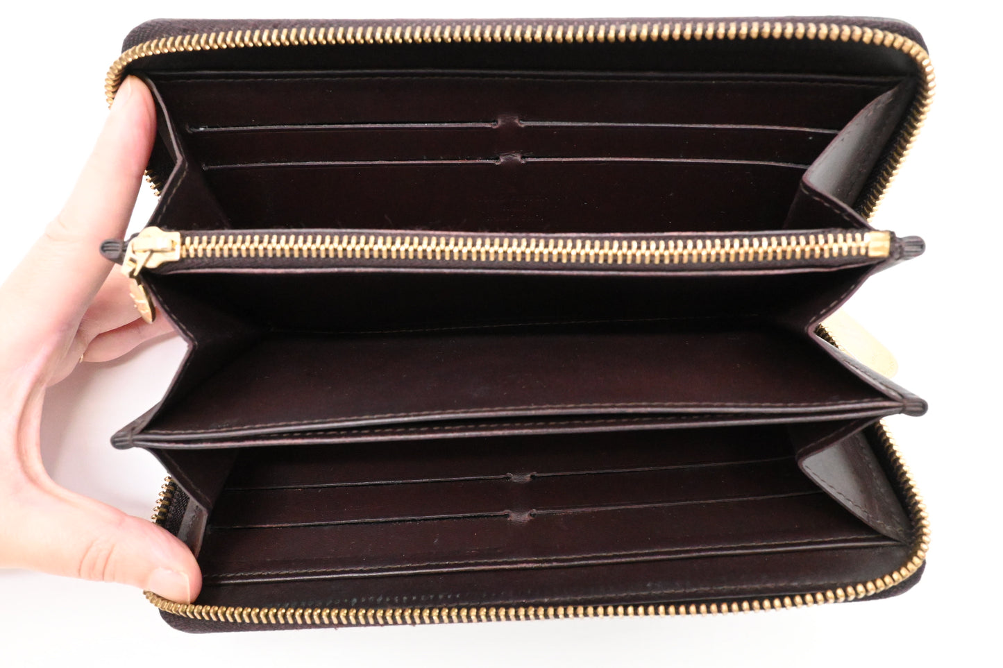 Louis Vuitton Long Zippy Wallet in Amarante Vernis Leather