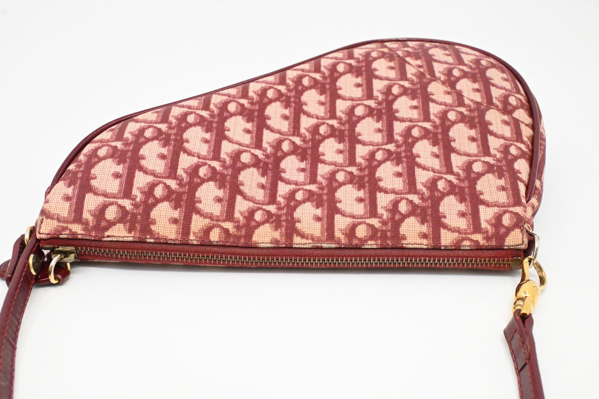 Dior Saddle Pochette in Red Oblique Coated Canvas