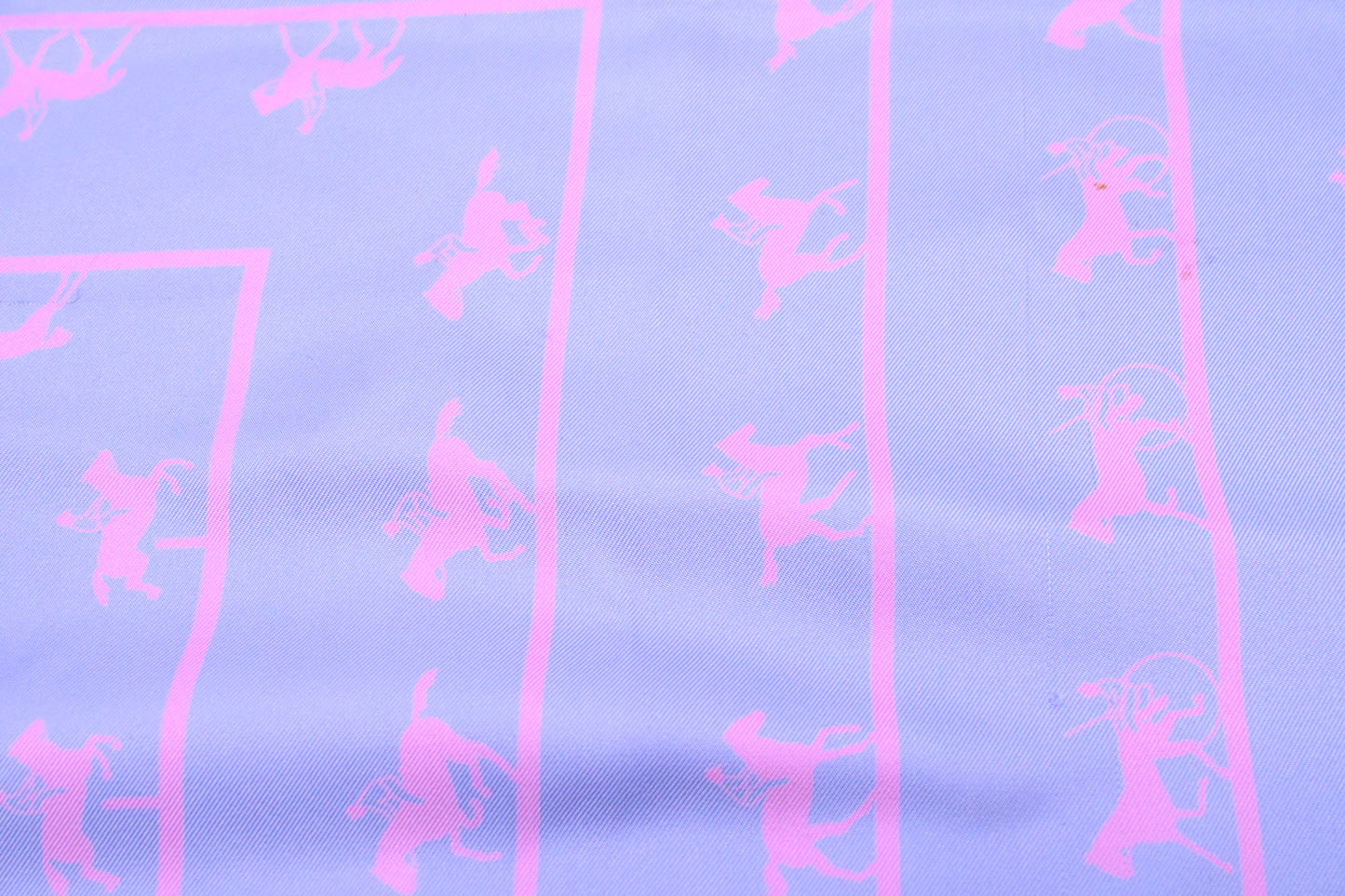 Hermes 'Saut Galop Canter Rank' Carre 90 in Lavender Silk