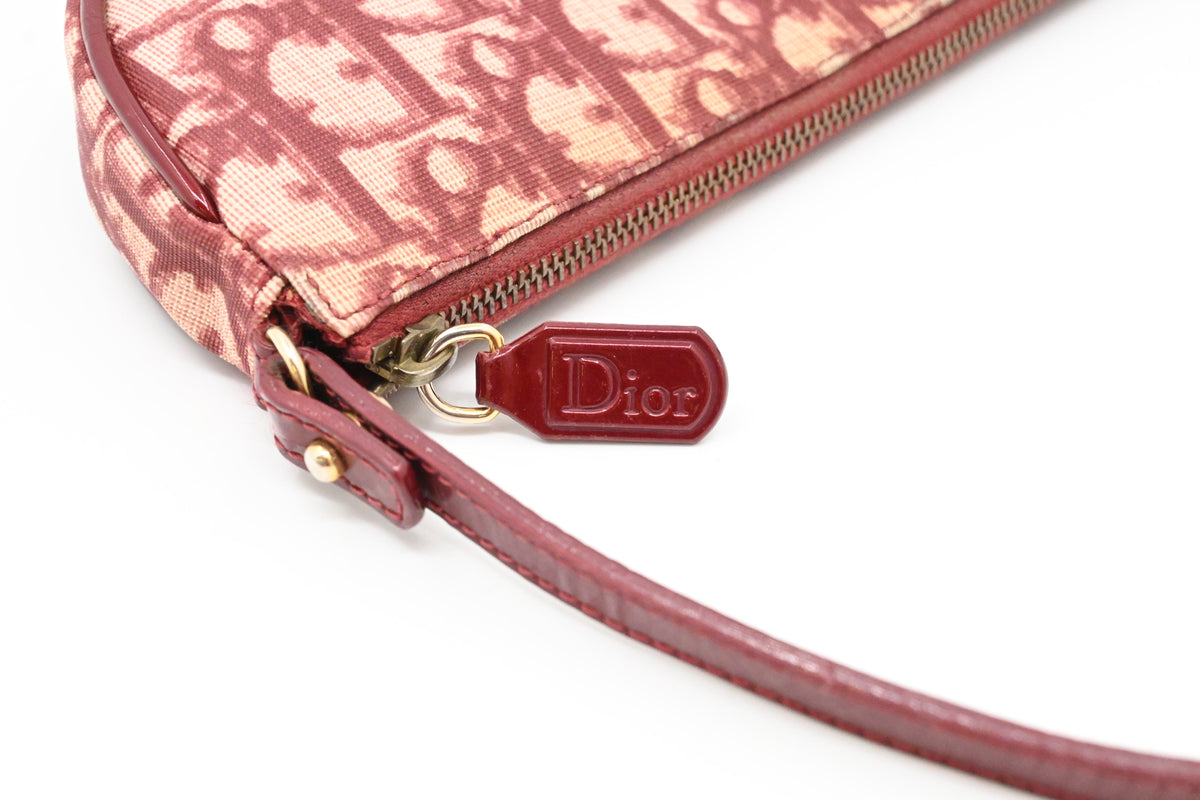 Dior Saddle Pochette in Red Oblique Coated Canvas