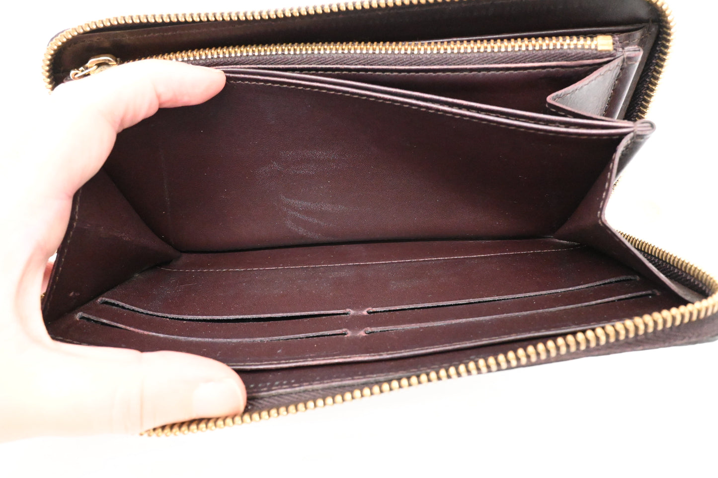 Louis Vuitton Long Zippy Wallet in Amarante Vernis Leather