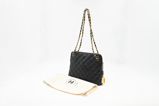 Chanel Chain Shoulder Bag in Black Leather
