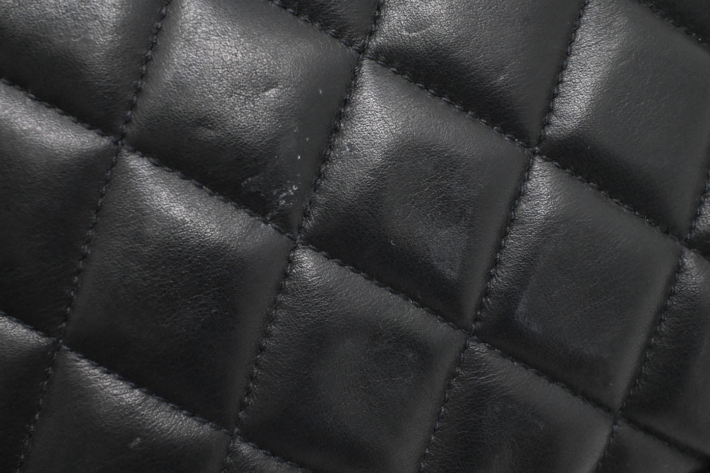 Chanel Chain Shoulder Bag in Black Leather