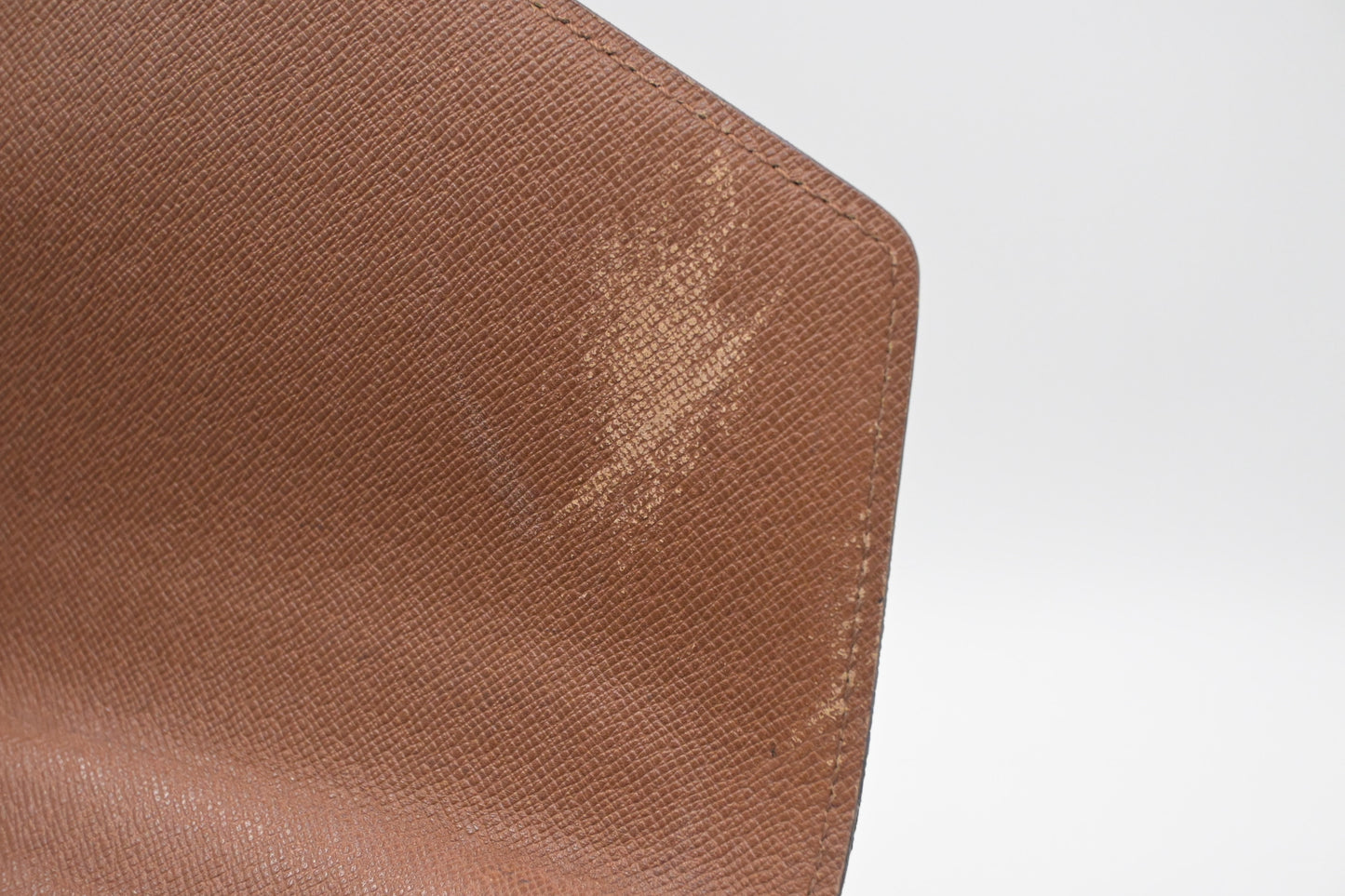 Louis Vuitton Monceau 28 in Monogram Canvas