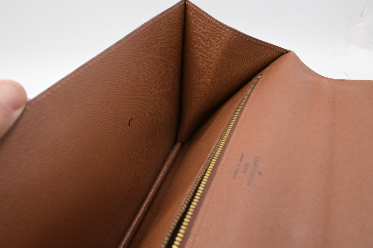 Louis Vuitton Monceau 28 in Monogram Canvas