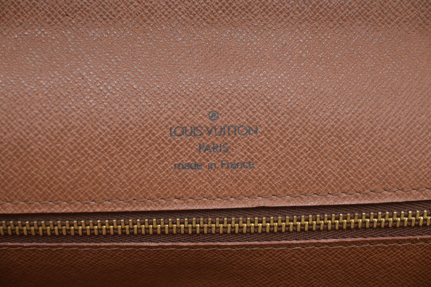 Louis Vuitton Monceau 28 in Monogram Canvas