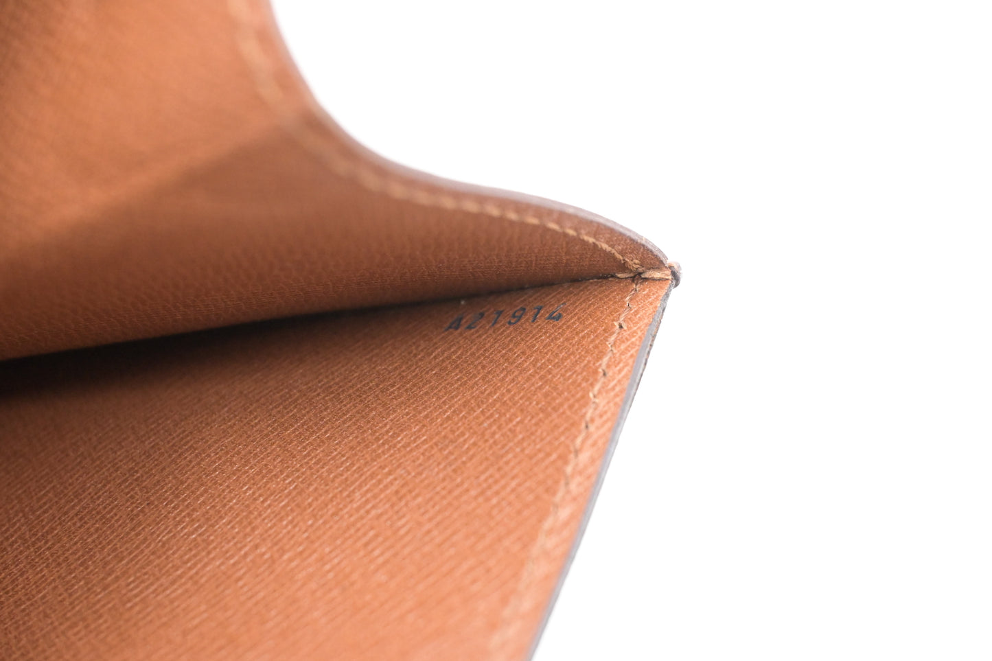 Louis Vuitton Monceau 28 in Monogram Canvas