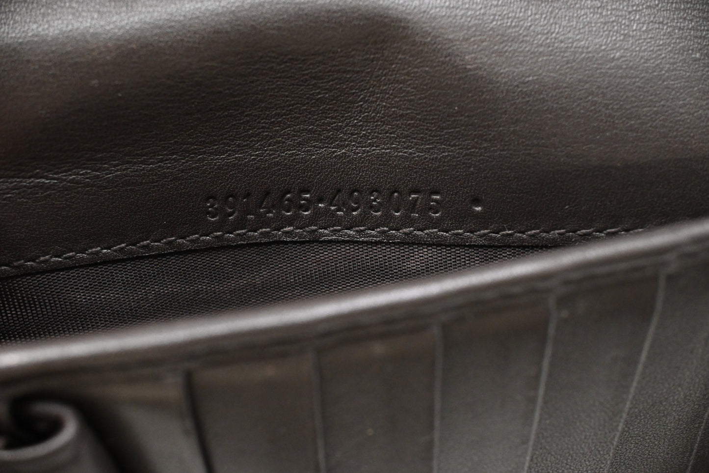 Gucci Organizer in Brown Micro Guccissima Leather