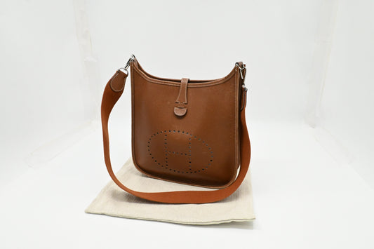 Hermes Evelyne 29 in Brown Leather