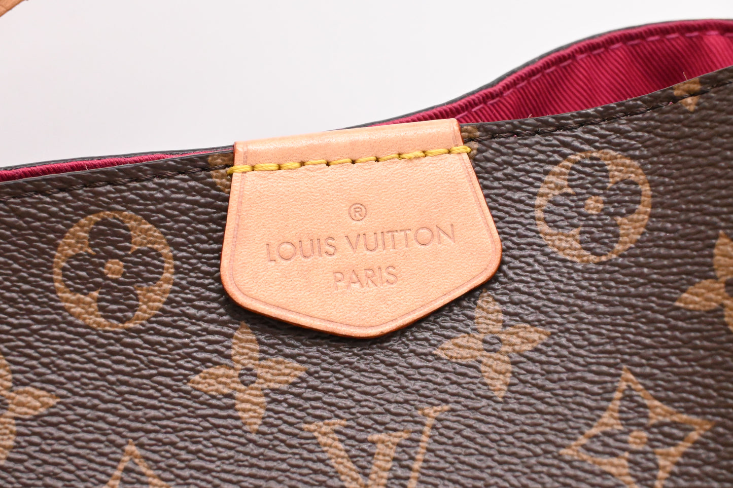 Louis Vuitton Graceful PM in Monogam Canvas