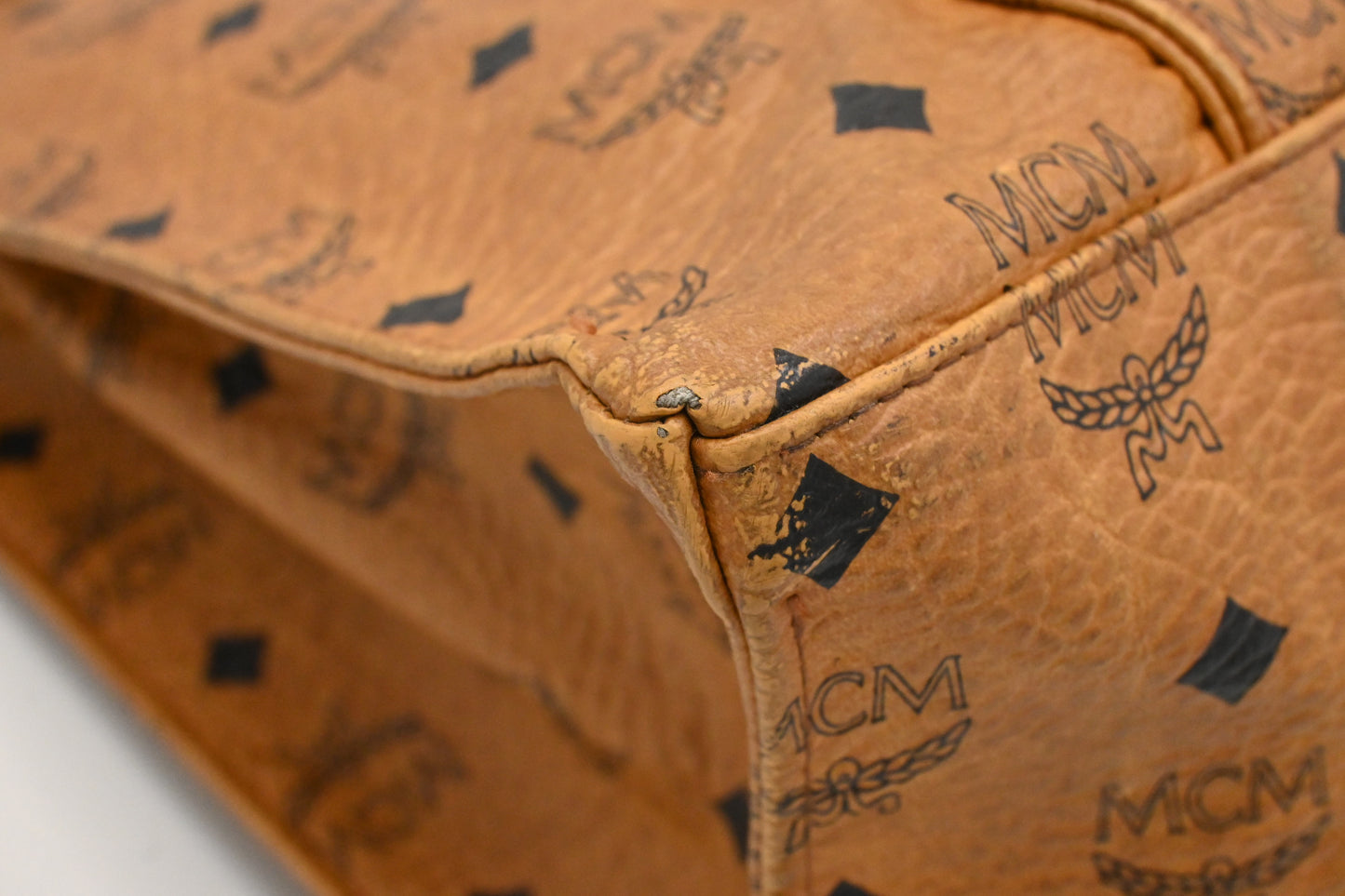 MCM Tote Bag in Cognac Visetos Canvas