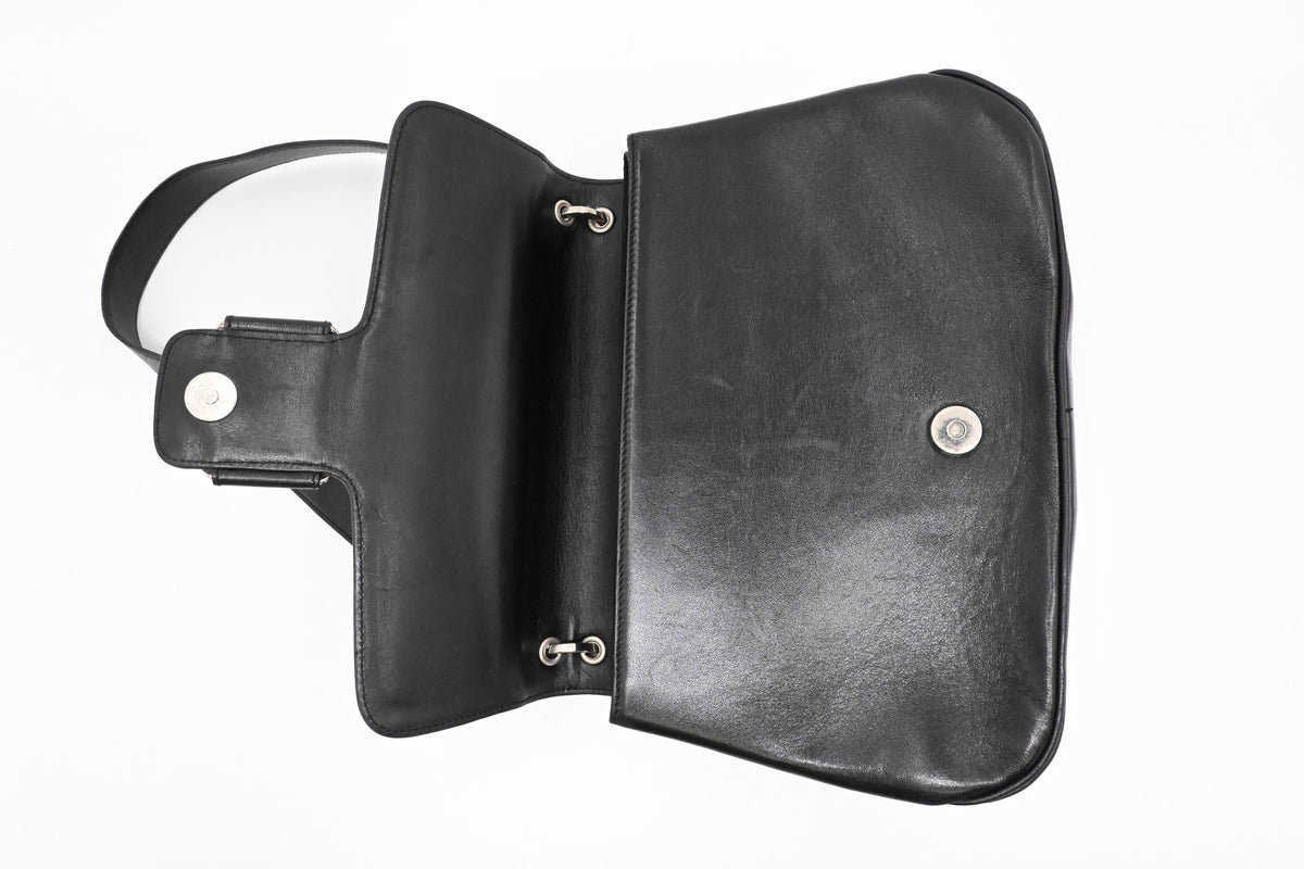 Ferragamo Shoulder Bag in Black Leather