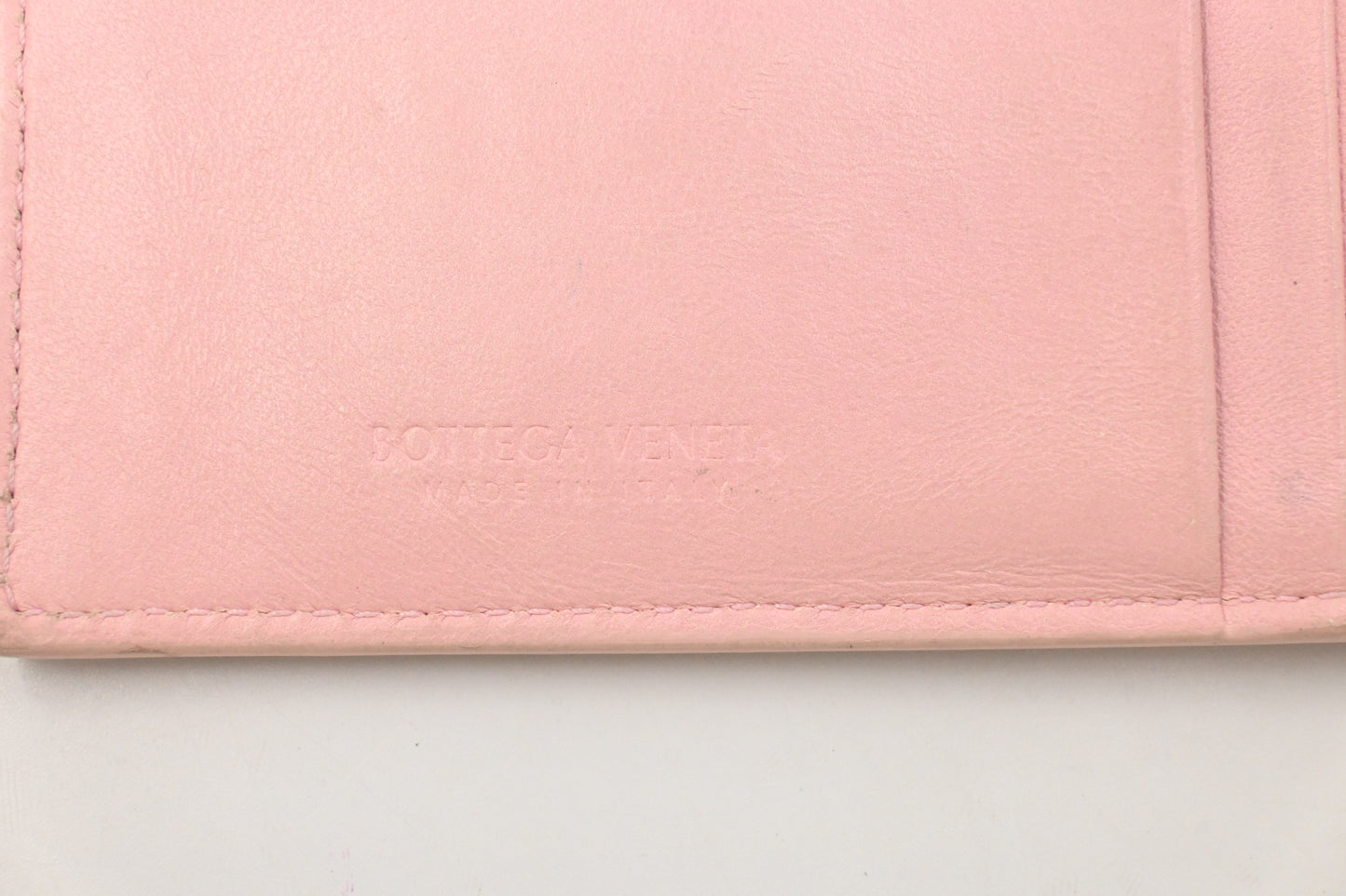 Bottega Veneta Card Case in Pink Intrecciato Leather