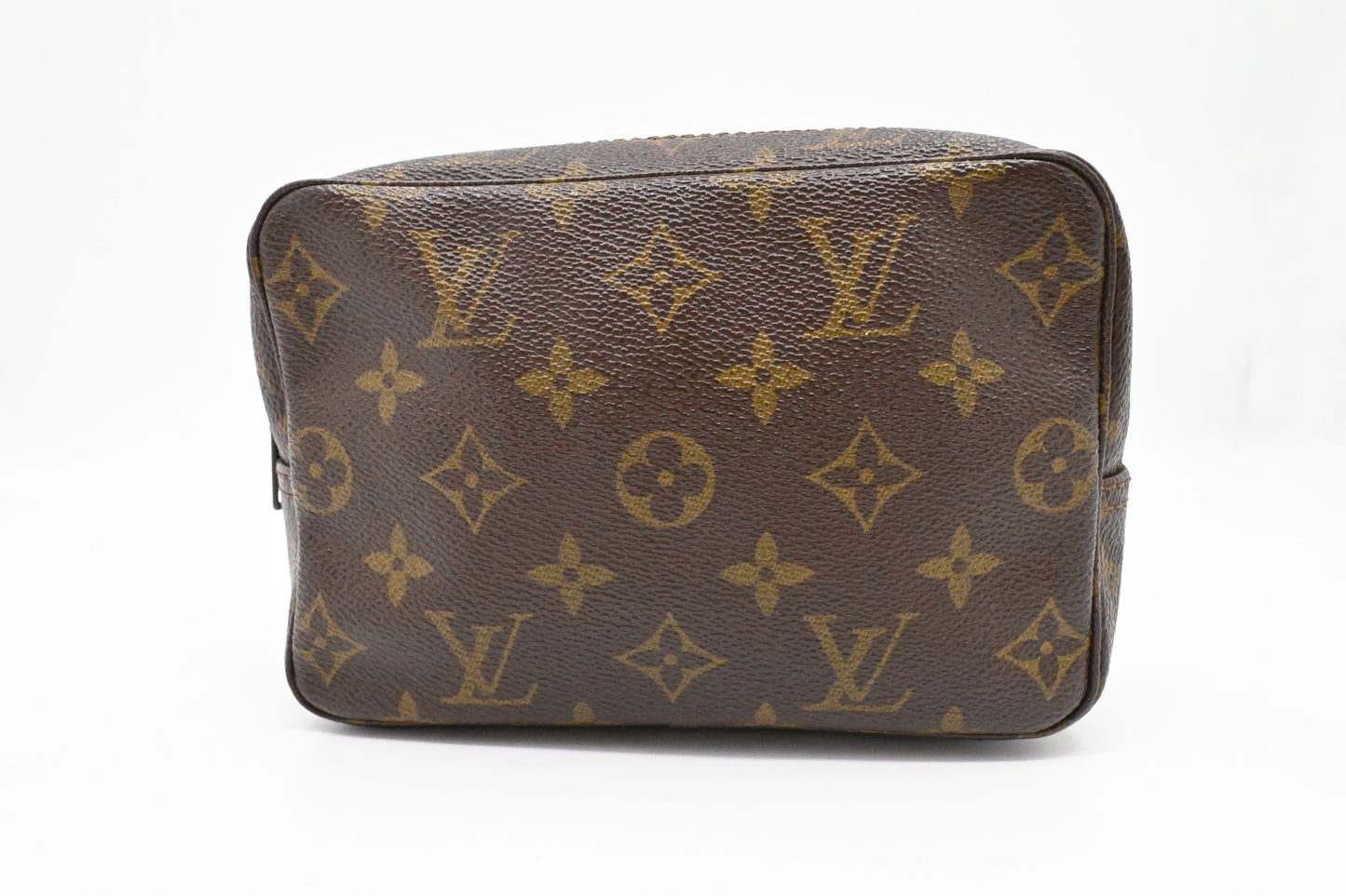 Louis Vuitton Trousse 18 in Monogram Canvas