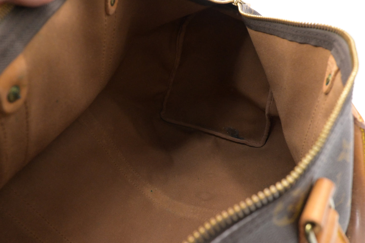 Louis Vuitton Keepall 50 in Monogram Canvas