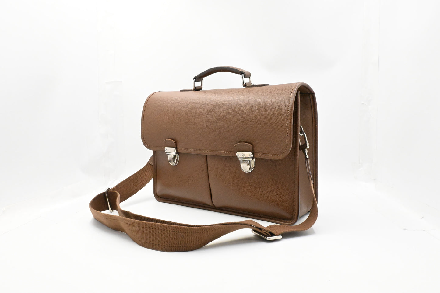 Louis Vuitton Anton Business Bag in Brown Leather